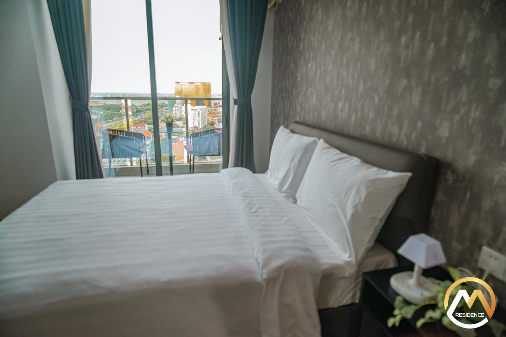 Hotel Serviced Apartments Top One Infinity Pool With View Of 360 Degree Phnom Penh Luaran gambar